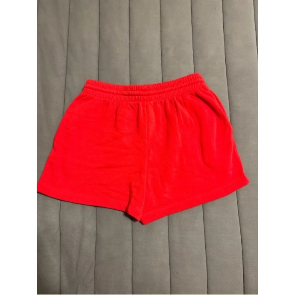 super comfy and thick material shorts. - Picture 2 of 4